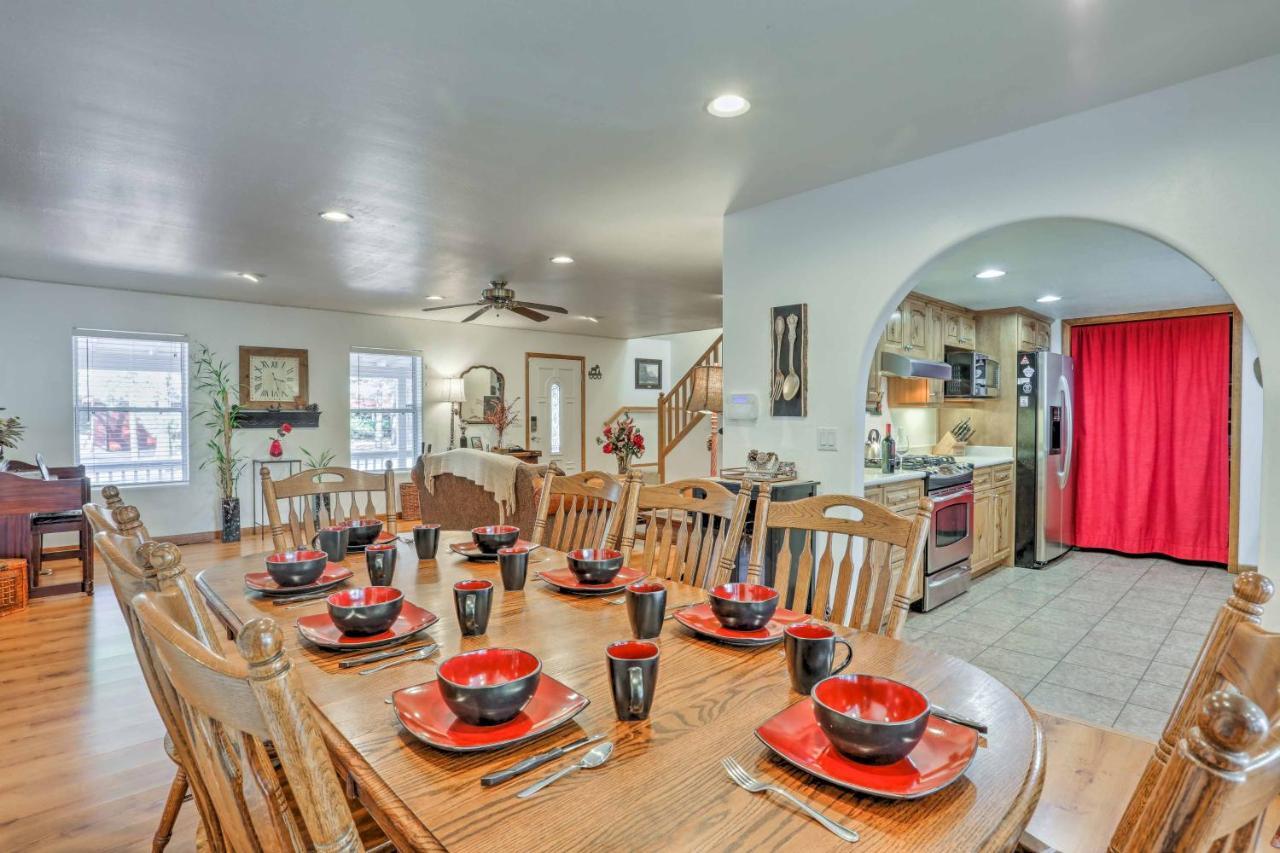 Lakeside Home With Game Room, Yard, Deck And Fireplace Pinetop-Lakeside Exterior photo